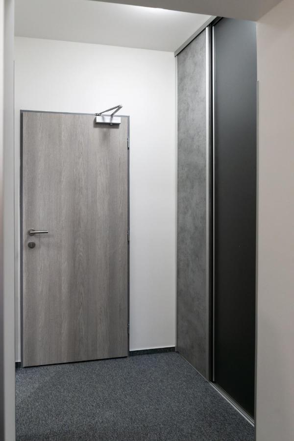 Wellness Hotel Edelweiss リベレツ エクステリア 写真